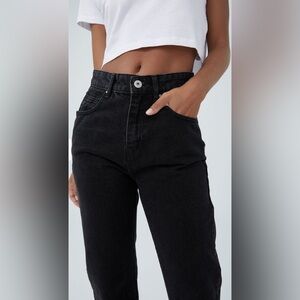 Cotton-on Distressed Mom Jean Black size 2